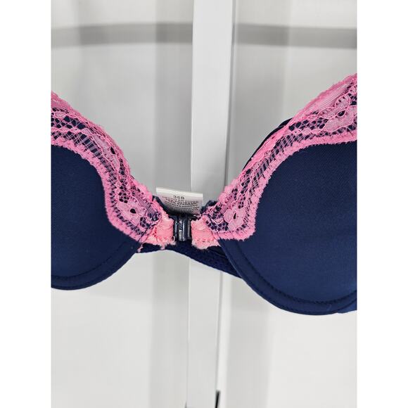 Vintage Rampage Intimates Womens Sz 36B Front Clasp T Shirt Bra Navy & Pink Lace - Picture 2 of 6